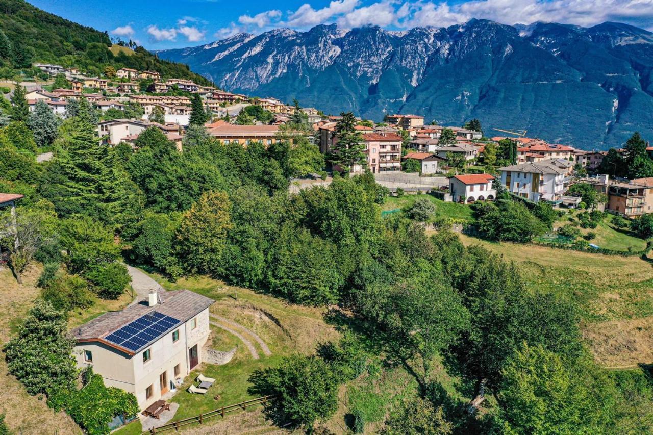 Vila Malga Mary Tignale Exteriér fotografie