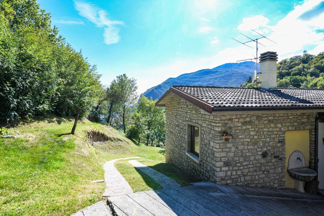 Vila Malga Mary Tignale Exteriér fotografie